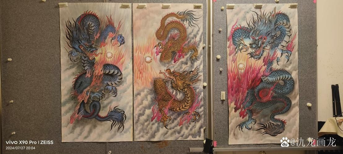 有哪些著名的生龍藝術品？（中國歷史上最著名的生龍藝術品：《龍袍》-龍袍）