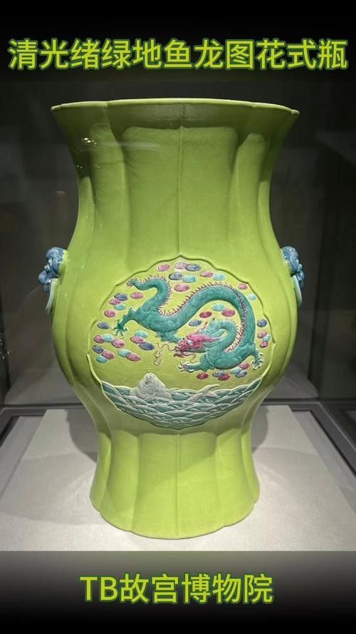 有哪些著名的龍魚畫作？（中國傳統水墨畫中的龍魚畫作）