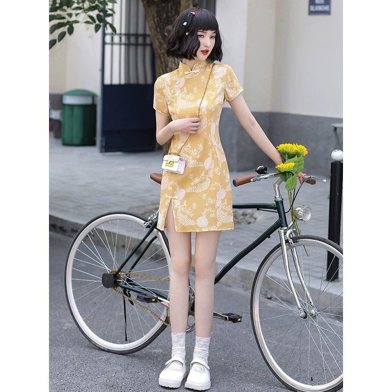 如何購買紅龍旗服飾？
