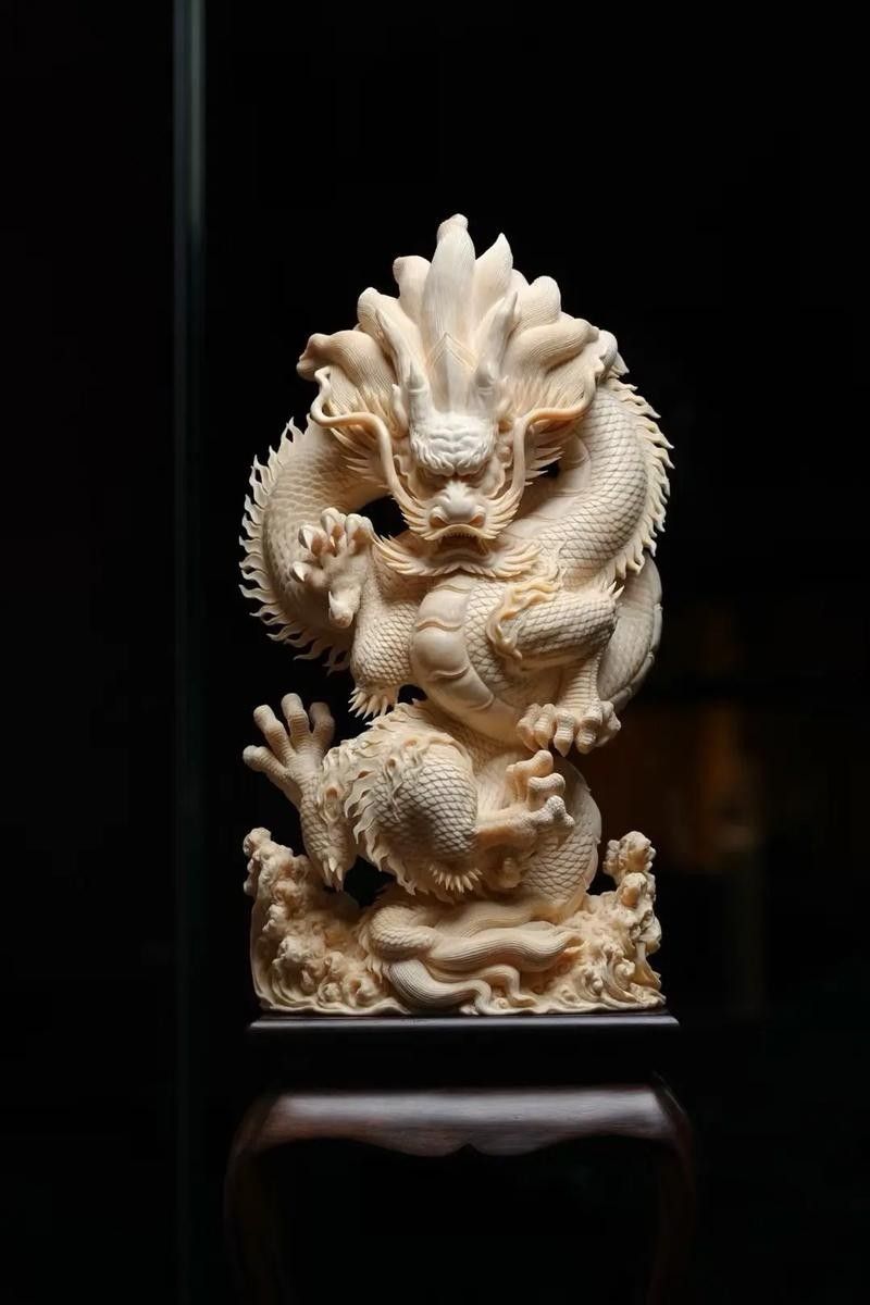 金龍擺件如何保養(yǎng)（金龍擺件最忌三種東西柚棠織藝養(yǎng)護(hù)龍牌別踩坑）