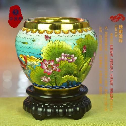 <strong><mark>景泰</mark></strong>藍金魚擺件（<strong><mark>景泰</mark></strong>藍金魚擺件是一種融合傳統工藝與吉祥寓意的精美工藝品）