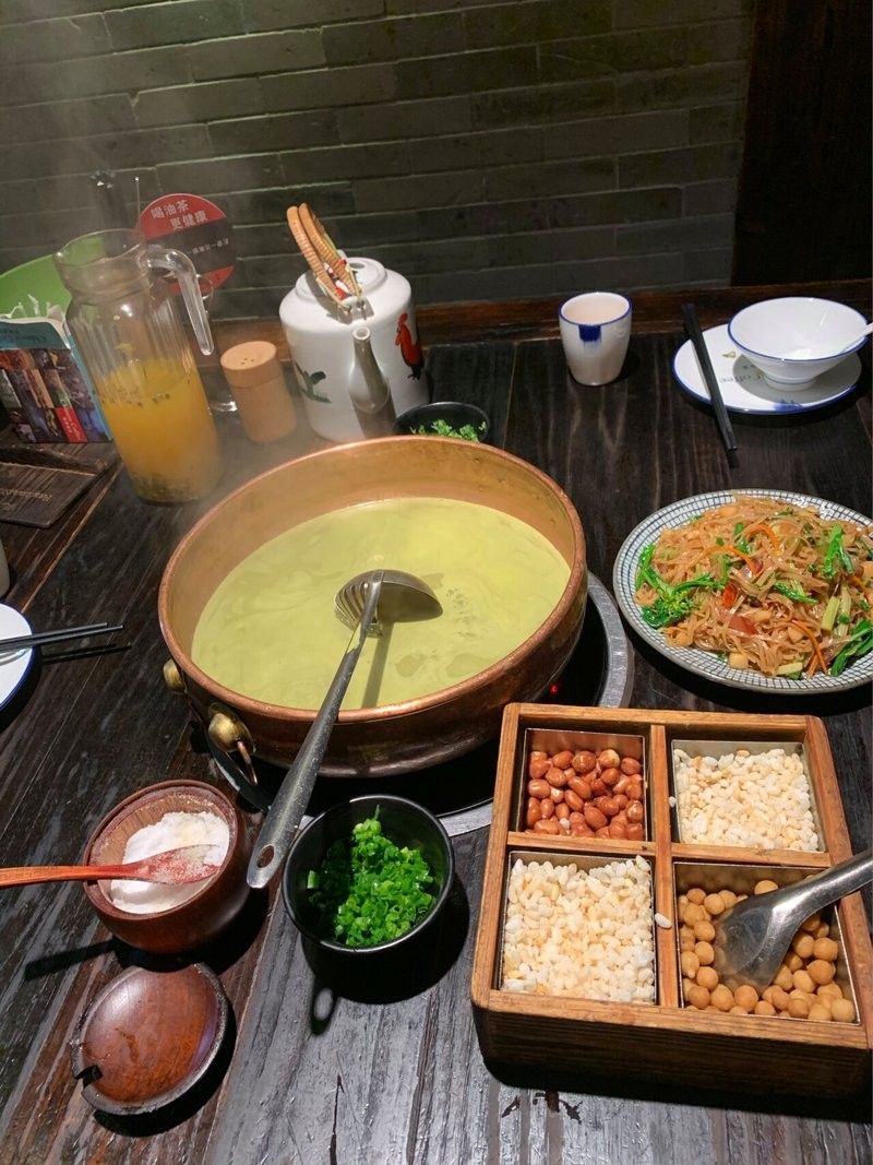 恭城鳳凰山斑魚(yú)館