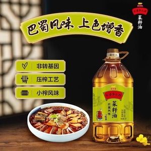 白色金龍魚擺件寓意和象征（白色金龍魚擺件寓意和象征意義） 白色金龍魚擺件寓意和象征（白色金龍魚擺件寓意和象征意義） 觀賞魚百科