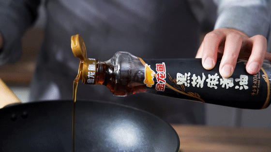 純黑缸養金龍魚好嗎（金龍魚用黑缸還是白缸好？）