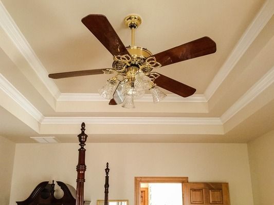 龍須圖騰中的紅龍魚的挑選技巧和方法和方法有哪些（如何挑選紅龍魚） 龍須圖騰中的紅龍魚的挑選技巧和方法和方法有哪些（如何挑選紅龍魚） 觀賞魚百科