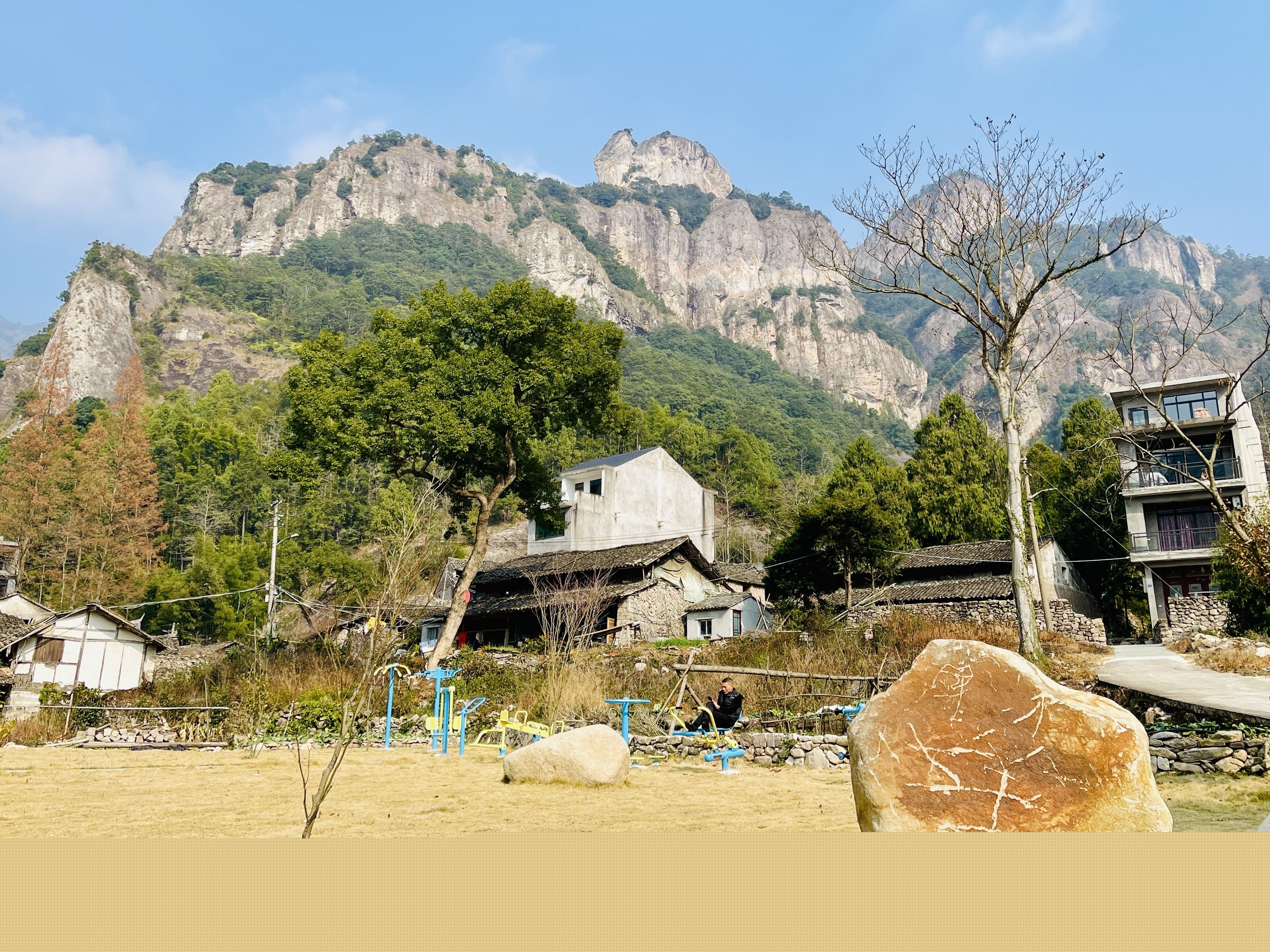 石門龍魚的養殖技術（愛養魚的小光龍魚養殖技巧）