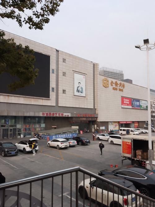 南京水族批發(fā)市場是華東地區(qū)重要的水產(chǎn)品集散地之一祥龍魚場（南京水族批發(fā)市場怎么樣）