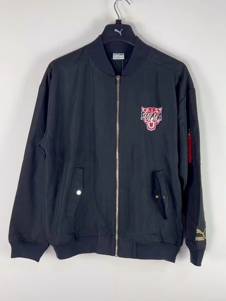 老虎logo品牌衣服