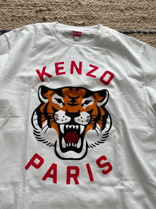 老虎logo品牌衣服