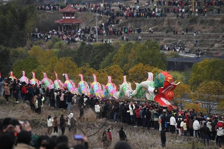 連江游龍節(jié)有哪些活動(dòng)？，福建連江縣“游龍”命名的知名景點(diǎn)與“龍”相關(guān)的元素