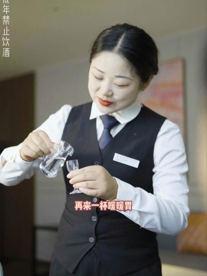 阜陽魚頭酒有哪些獨特的飲酒規矩？（阜陽“魚頭酒”吃上一條魚居然要喝12杯酒） 阜陽魚頭酒有哪些獨特的飲酒規矩？（阜陽“魚頭酒”吃上一條魚居然要喝12杯酒） 觀賞魚百科 第1張
