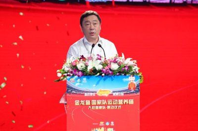 用亞克力做魚缸要準(zhǔn)備什么材質(zhì)（亞克力做魚缸的注意事項(xiàng)）