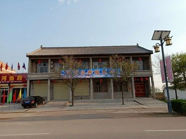 運城龍魚養(yǎng)殖基地哪個規(guī)模最大？（運城市與龍魚相關(guān)的觀賞魚養(yǎng)殖基地）