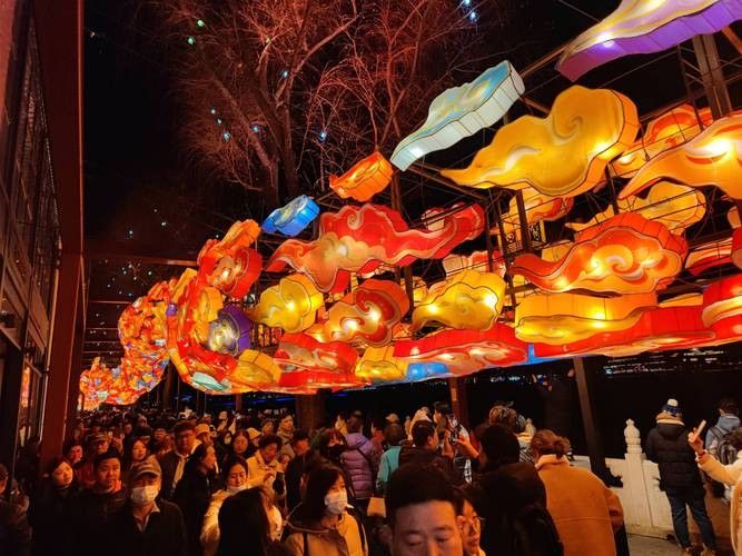 2024年龍魚燈會(huì)有哪些特色活動(dòng)？（024年龍魚燈會(huì)將于農(nóng)歷正月十五舉行上海豫園燈會(huì)攻略）