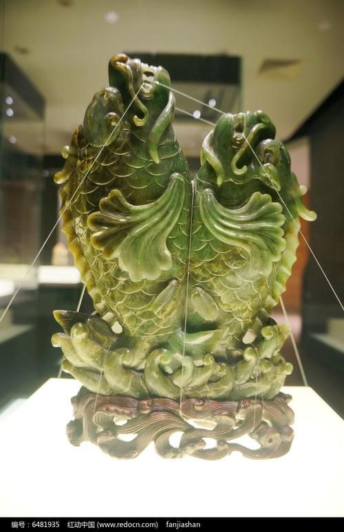 推薦幾款經典的玉龍魚擺件（《龍騰四海》玉龍魚擺件推薦：《龍騰四海》玉龍魚擺件） 推薦幾款經典的玉龍魚擺件（《龍騰四海》玉龍魚擺件推薦：《龍騰四海》玉龍魚擺件） 龍魚百科 第1張