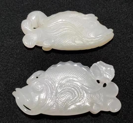 如何鑒別真假玉雕龍魚？（如何鑒別玉雕龍魚）