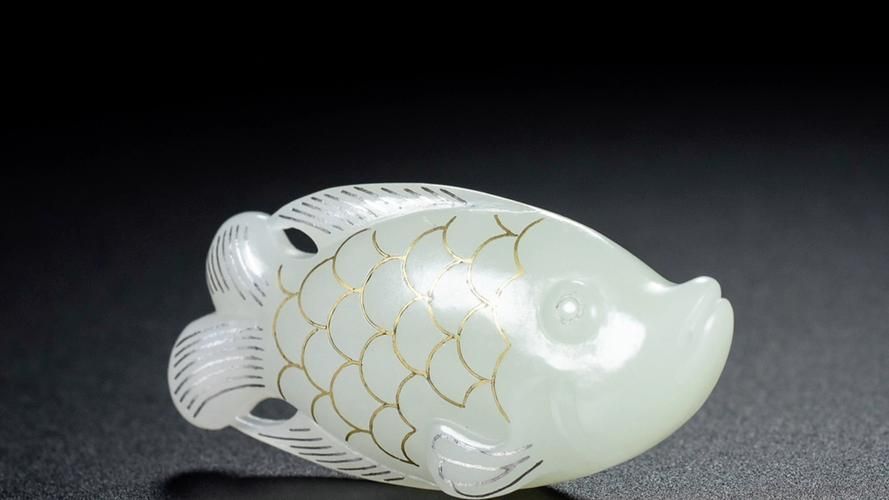 如何鑒別真假玉雕龍魚？（如何鑒別玉雕龍魚）