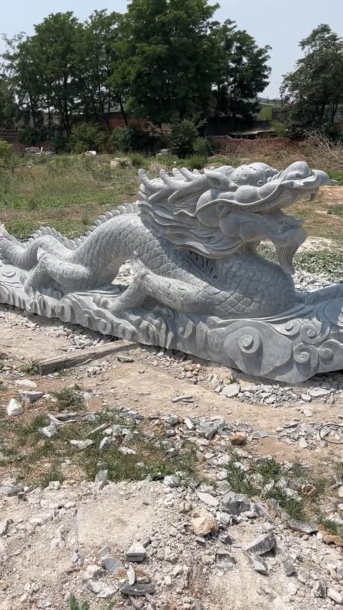 哪里可以找到高清的石雕龍魚圖片？（如何找到高清的石雕龍魚圖片？）