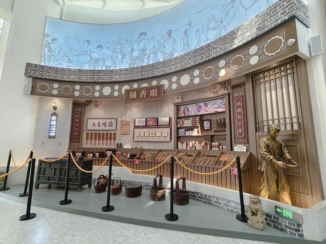 蘭寨南江文化創意基地有哪些龍魚文化展品？，蘭寨南江文化創意基地
