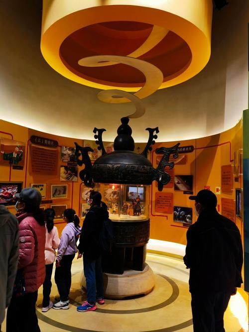 蘭寨南江文化創意基地有哪些龍魚文化展品？，蘭寨南江文化創意基地