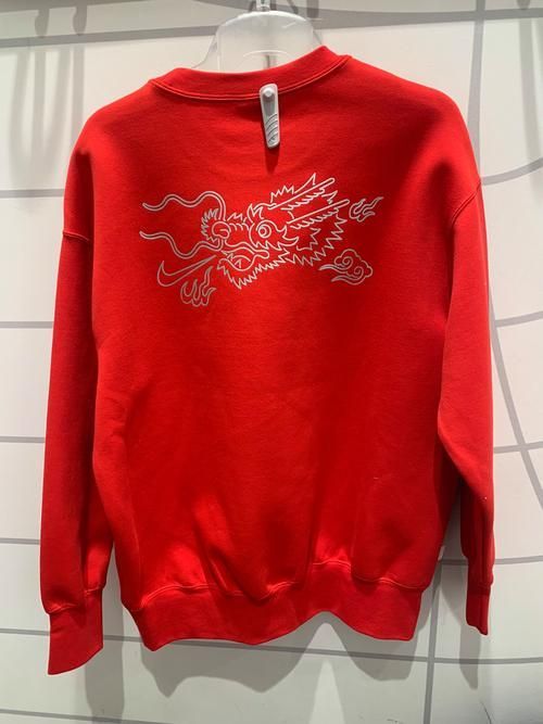 紅龍服飾有哪些經典款式，紅龍服飾的經典款式 紅龍服飾有哪些經典款式，紅龍服飾的經典款式 龍魚百科 第4張