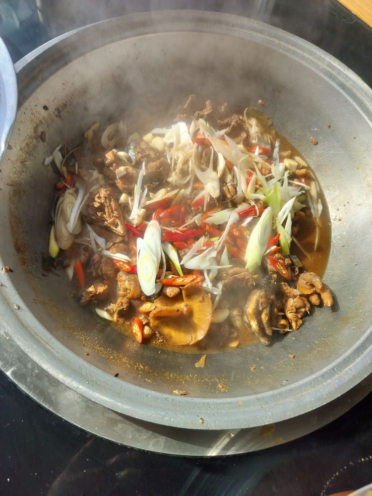 燉菜，紅燒肉燉排骨、燉排骨、燉排骨、燉排骨，美味可口，好吃 燉菜，紅燒肉燉排骨、燉排骨、燉排骨、燉排骨，美味可口，好吃 龍魚論壇