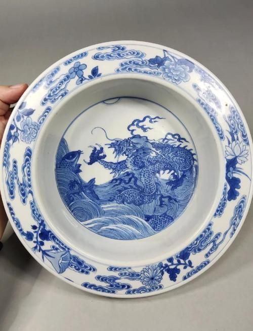 青花龍魚的價格是多少？，關于青花龍魚的價格問題