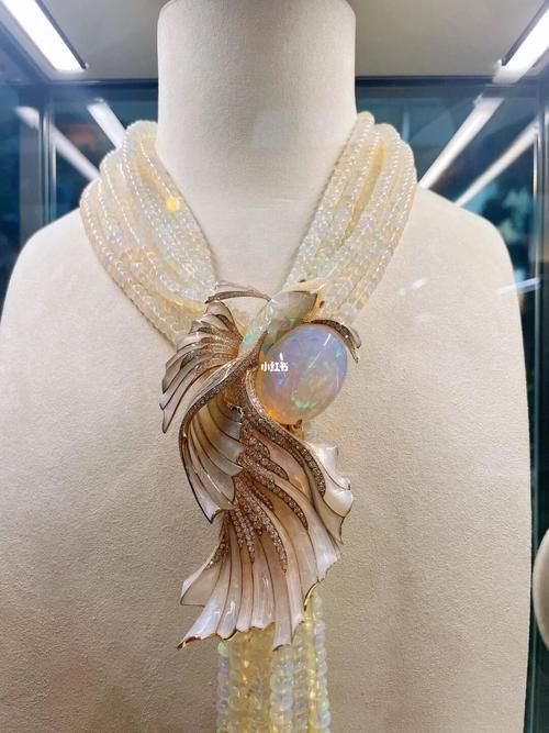 有哪些品牌制作龍頭魚吊墜，知名珠寶品牌的龍頭魚吊墜，周大福周大福周大福周大福 有哪些品牌制作龍頭魚吊墜，知名珠寶品牌的龍頭魚吊墜，周大福周大福周大福周大福 龍魚百科 第4張