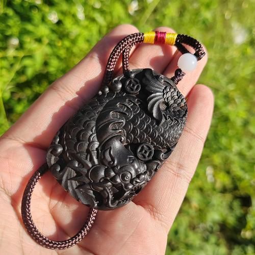 有哪些品牌制作龍頭魚吊墜，知名珠寶品牌的龍頭魚吊墜，周大福周大福周大福周大福 有哪些品牌制作龍頭魚吊墜，知名珠寶品牌的龍頭魚吊墜，周大福周大福周大福周大福 龍魚百科 第11張