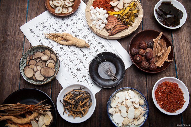 有哪些中草藥可以預(yù)防腸炎，哪些中草藥可以治療腸炎