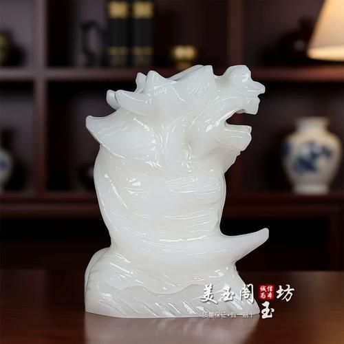 龍頭魚玉擺件有哪些款式，中國傳統玉器中的龍頭魚玉擺件，寓意吉祥、富貴和長壽
