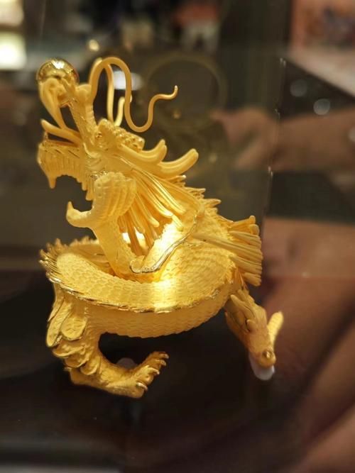 能否提供更多龍的擺件圖片，辦公室龍擺件選購(gòu)指南，有沒(méi)有更多現(xiàn)代風(fēng)格的龍擺件