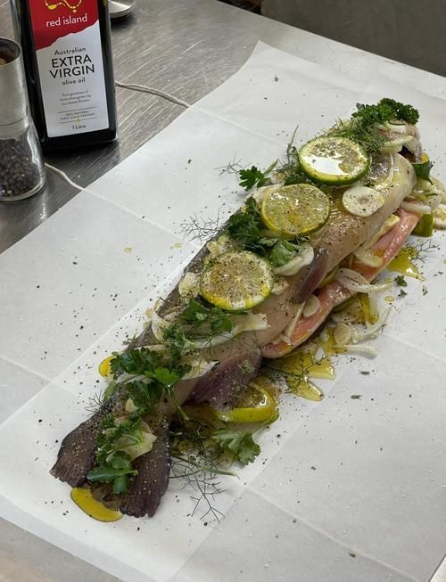 能否提供更多關于魚死后凈化儀式的圖片，寵物魚死后凈化儀式有哪些文化背景有哪些文化背景
