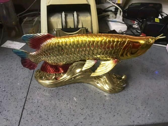 給我一些古銅官銅金龍魚擺件的真品圖片，古銅官銅金龍魚擺件有哪些收藏價(jià)值