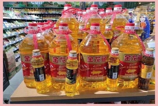 金龍魚和福臨門哪個品牌更高端，金龍魚vs福臨門，品牌實力大揭秘 金龍魚和福臨門哪個品牌更高端，金龍魚vs福臨門，品牌實力大揭秘 龍魚百科 第5張
