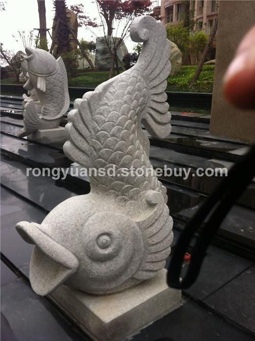 給我推薦一些高清的石雕龍魚圖片，高清石雕龍魚圖片推薦