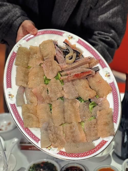 給我推薦幾家汕頭的龍魚餐廳，汕頭有哪些龍魚餐廳值得一去