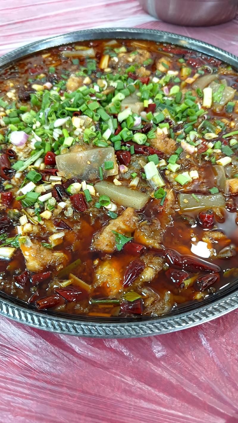 潼南龍魚有哪些特色烹飪方法？，潼南龍魚的烹飪技術 潼南龍魚有哪些特色烹飪方法？，潼南龍魚的烹飪技術 龍魚百科 第6張