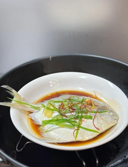白龍魚的最佳烹飪方法是什么？，scleropagesformosus烹飪白龍魚的最佳烹飪方法