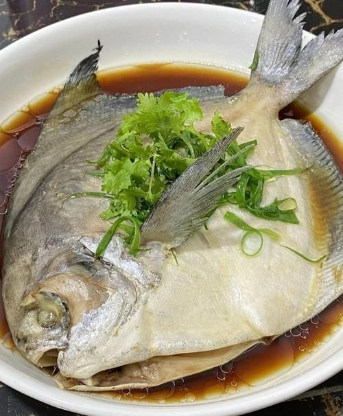 白龍魚的最佳烹飪方法是什么？，scleropagesformosus烹飪白龍魚的最佳烹飪方法