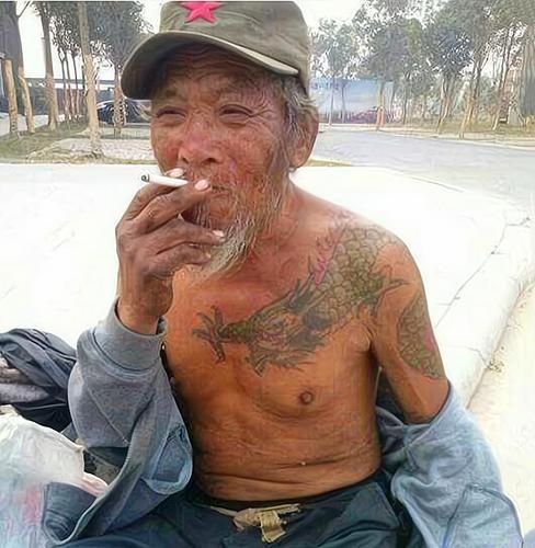 能否提供黃瘸子的詳細(xì)背景故事，《水滸傳》中的“黃瘸子”，你知道是誰(shuí)嗎？
