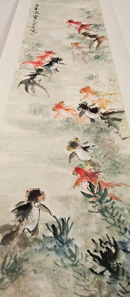 能詳細介紹一下寫意金龍魚的畫法嗎？，寫意金龍魚寫意金龍魚繪畫技法的詳細教程：寫意金龍魚