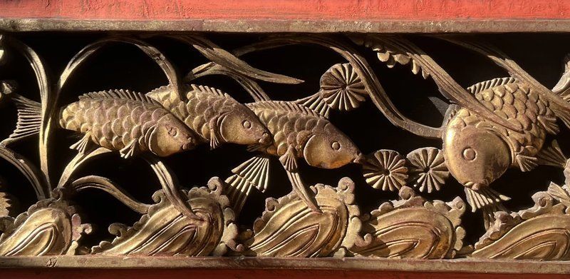 有哪些著名的木雕魚作品，木雕魚的制作工藝是怎樣的