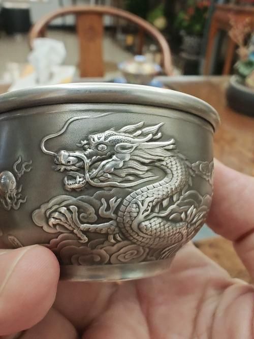 如何鑒別九龍銀杯的真偽，九龍銀杯真假鑒別 如何鑒別九龍銀杯的真偽，九龍銀杯真假鑒別 龍魚百科 第10張
