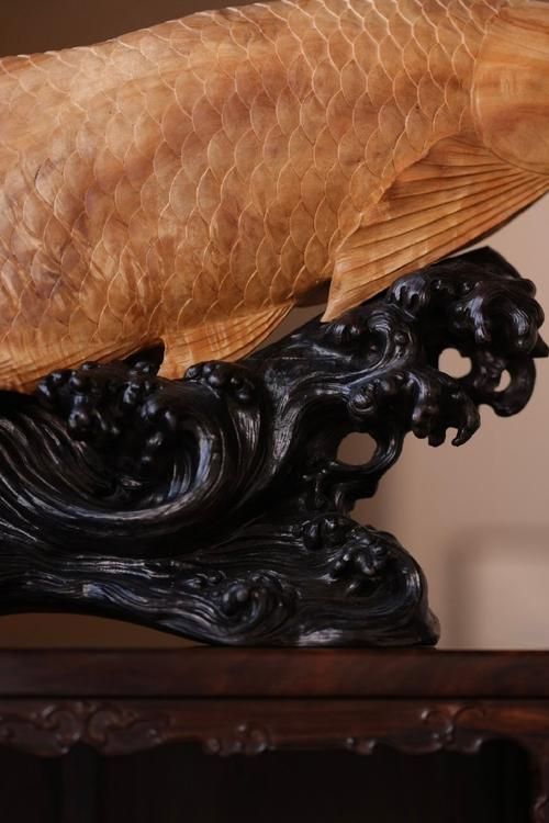 如何辨別金龍魚木雕的材質,如何辨別金龍魚木雕材質 龍魚百科 第7張 如何辨別金龍魚木雕的材質,如何辨別金龍魚木雕材質 如何辨別金龍魚木雕的材質,如何辨別金龍魚木雕材質 龍魚百科 第7張