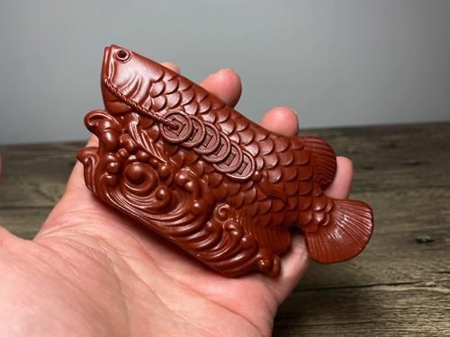 能提供更多雕刻金龍魚的圖片嗎，招財貓魚和羅漢魚哪個更耐養？ 能提供更多雕刻金龍魚的圖片嗎，招財貓魚和羅漢魚哪個更耐養？ 龍魚百科 第15張