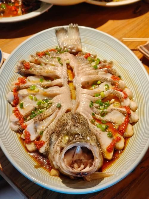 福滿鉆魚是一道什么菜？，“福滿鉆魚”是什么菜？ 福滿鉆魚是一道什么菜？，“福滿鉆魚”是什么菜？ 龍魚百科 第2張