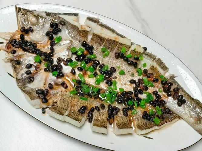 能再給我?guī)追N路南龍魚的做法嗎？，云南石林地區(qū)特產(chǎn)“路南龍魚”的做法（sinocyclocheiluslunanensis）