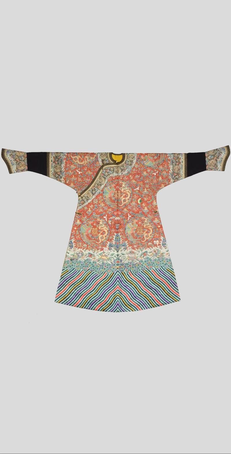 如何參考滿族傳統(tǒng)紋樣進(jìn)行創(chuàng)作，如何參考滿族傳統(tǒng)紋樣 如何參考滿族傳統(tǒng)紋樣進(jìn)行創(chuàng)作，如何參考滿族傳統(tǒng)紋樣 龍魚百科 第6張