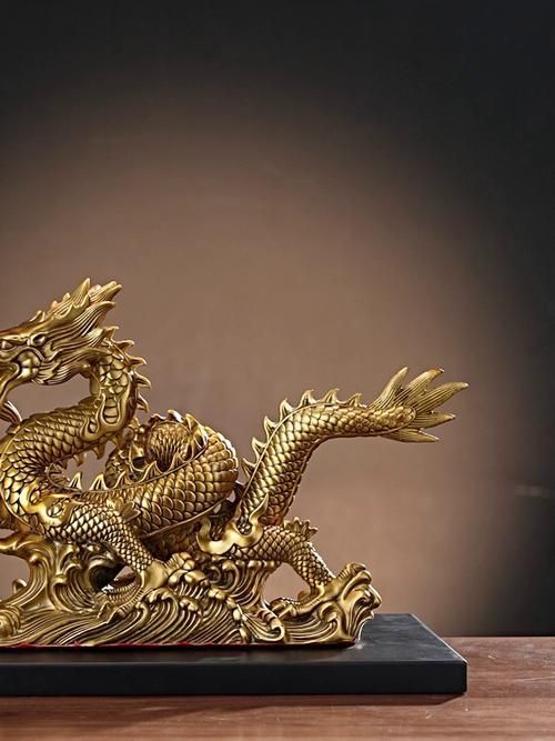 龍擺件有哪些材質(zhì)選擇，龍擺件是中國傳統(tǒng)文化中的傳統(tǒng)文化中的經(jīng)典裝飾品 龍擺件有哪些材質(zhì)選擇，龍擺件是中國傳統(tǒng)文化中的傳統(tǒng)文化中的經(jīng)典裝飾品 龍魚百科 第4張